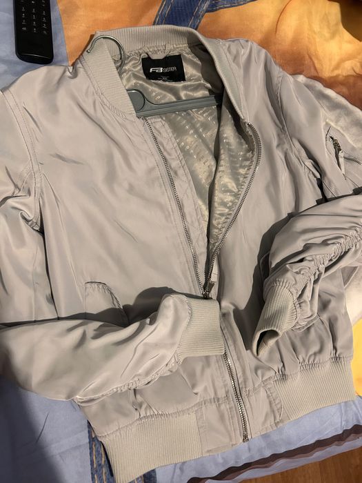 Пролетно-есенно яке