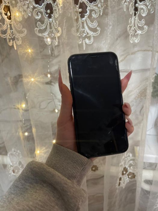 iPxone 11 продам в отличном состоянии