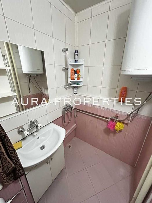 Продава се Двустаен апартамент в Разград, Орел - 65 кв.м за 1099 €/кв.м - Снимка #11