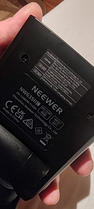 Blitz neewer aparat foto