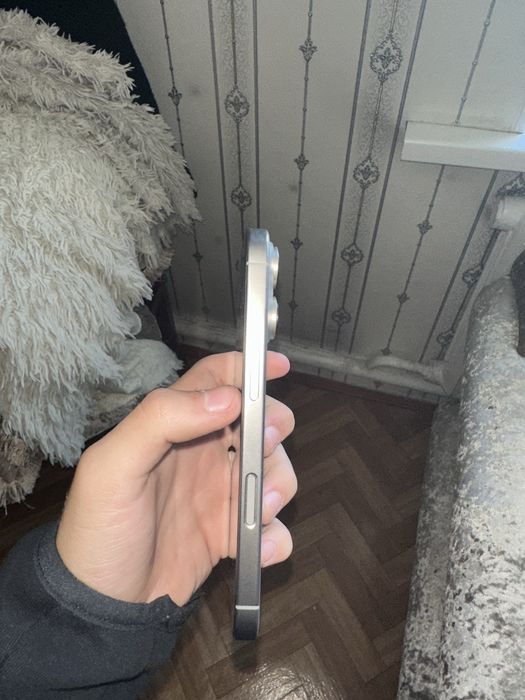 iPhone 16 Pro