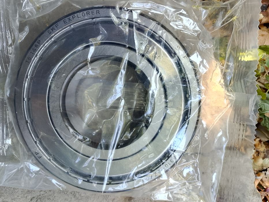 Подшипники продам.