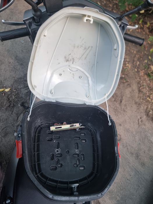 Кофр для любого скутера