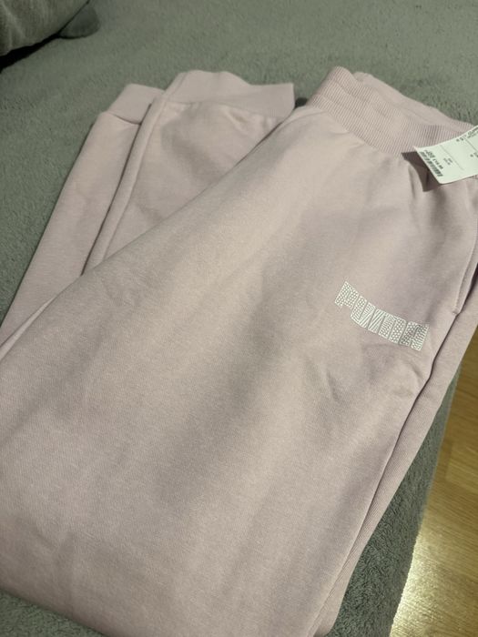 Дамски долнища и дънки