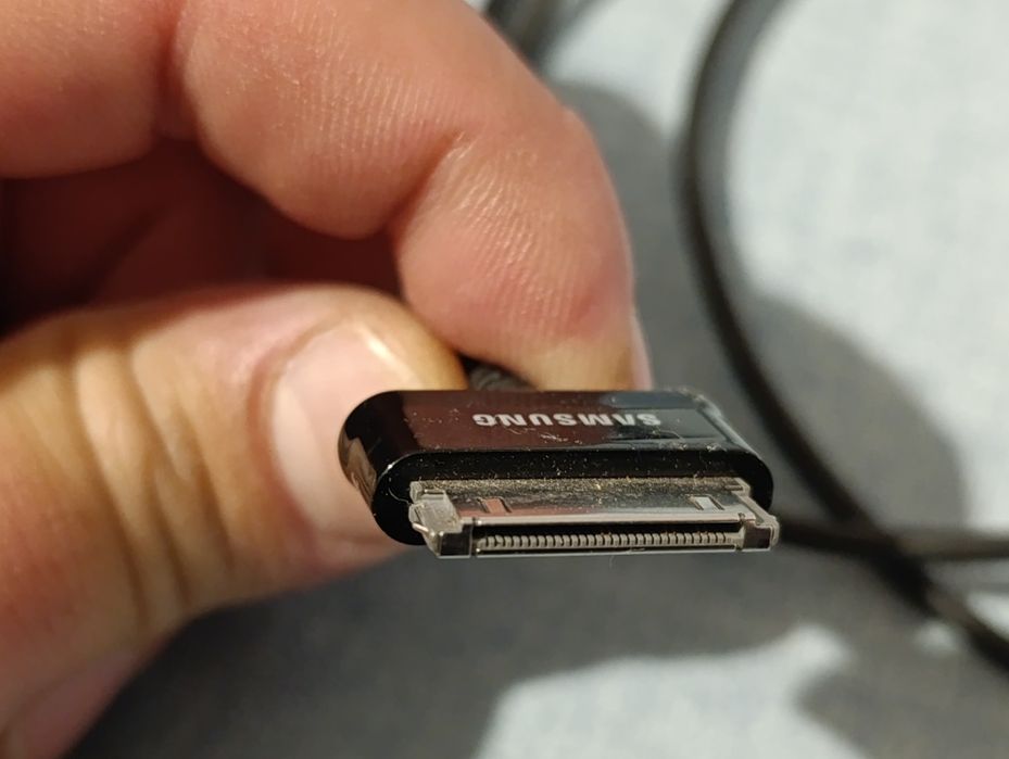 Кабел за таблет samsung