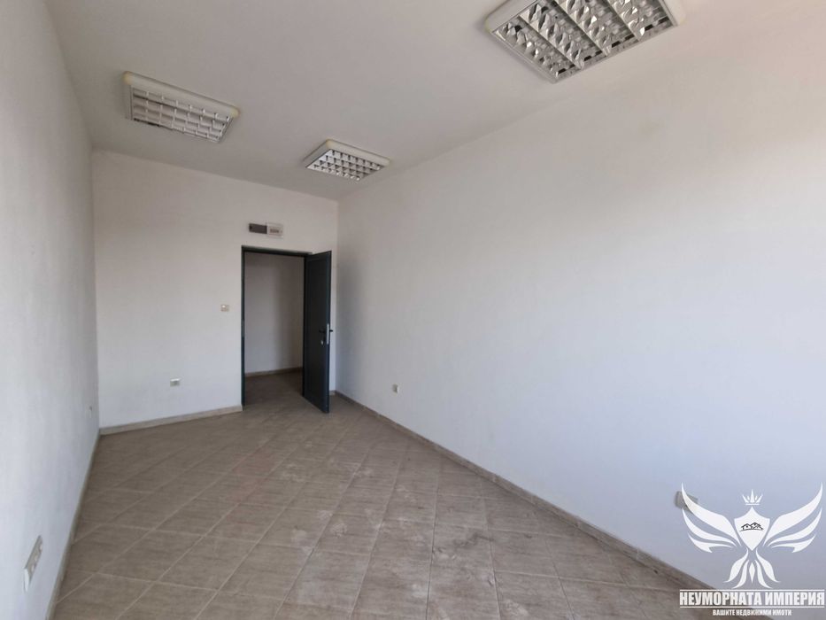 Под наем помещения, офиси, склад 265кв.м. в гр.Асеновград