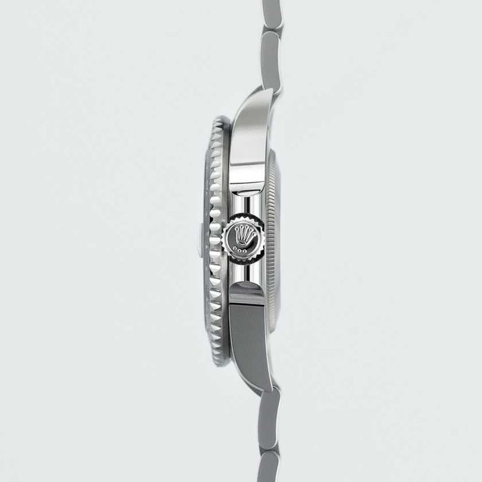 Rolex GMT-Master II 126710GRNR “Bruce Wayne”