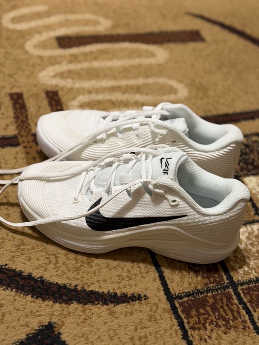 Кроссовки   Nike