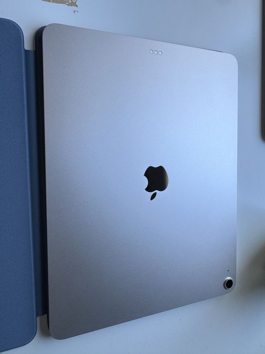 Ipad air 13 m3 128
