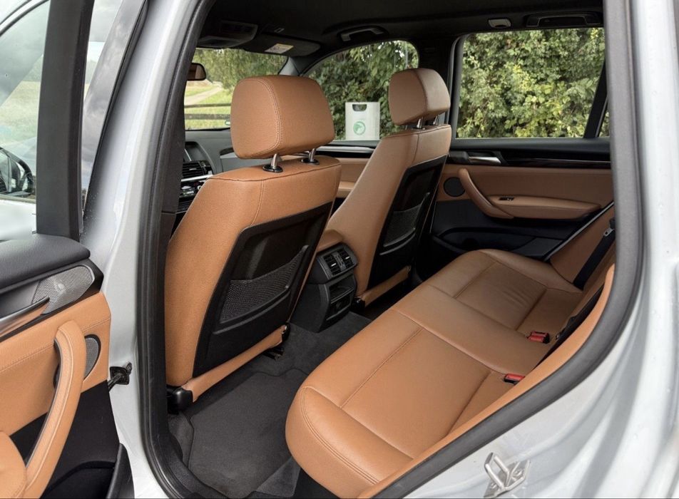 BMW X3 xDrive20d – 190 CP – 4x4 – automat – 125.000 km