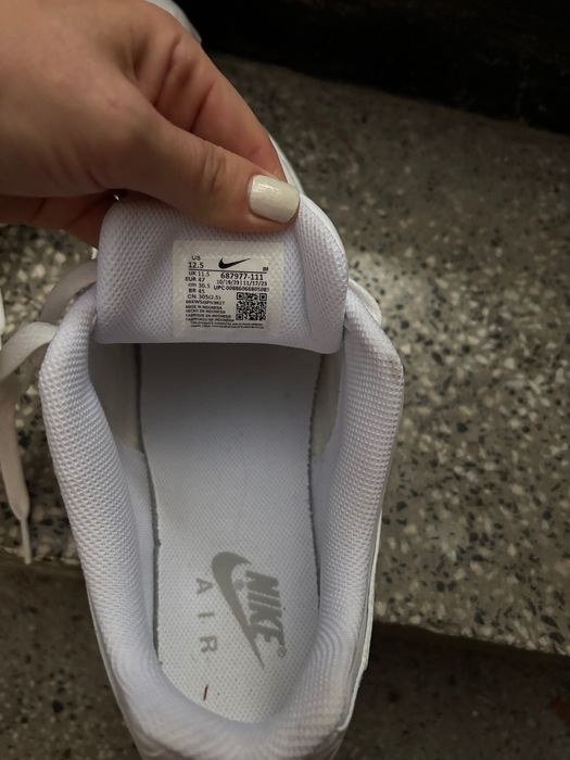 Оригинални Маратонки Nike air max чисто нови