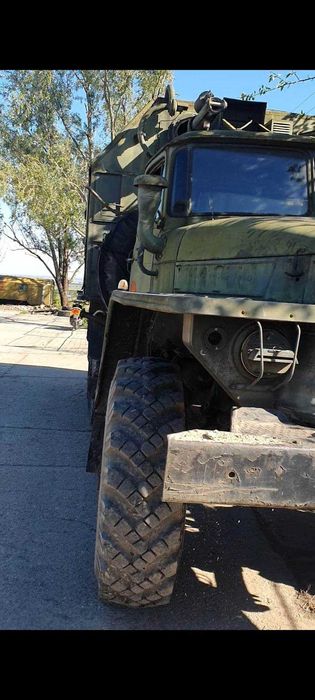 URAL 375 6x6 6300 benzina , 5700 KM Epoca ZIL