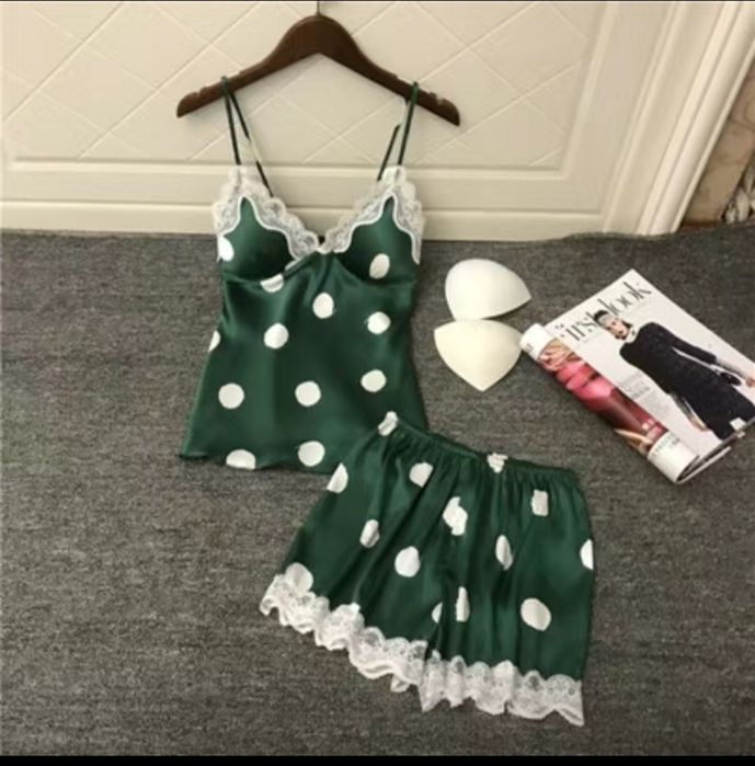 Продаю пижаму новую