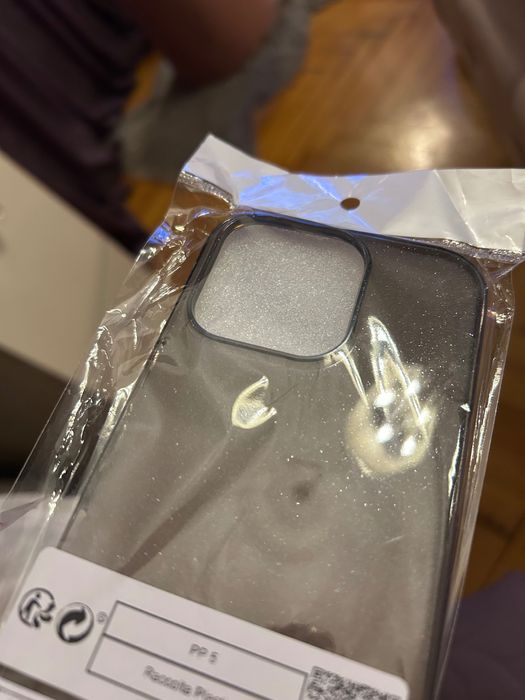 Husa protectie iphone 16  negru sclipici