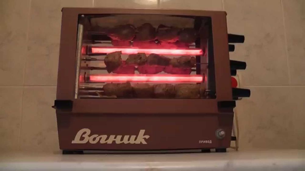 Продам электро-шашлычницу Вогник СССР