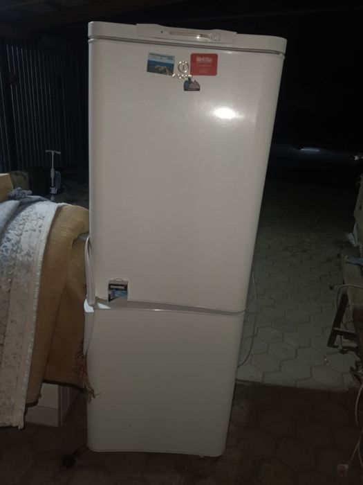 Холодельник в рабочим состоянии