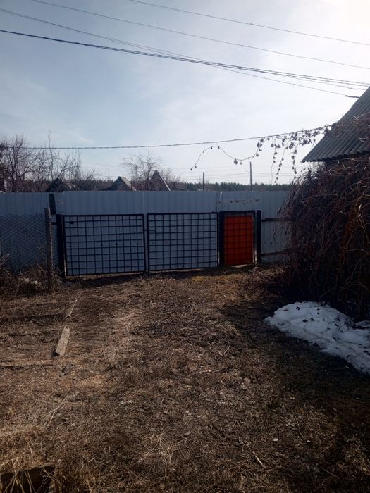 Продам дачу.В обществе "Железобитонщик"