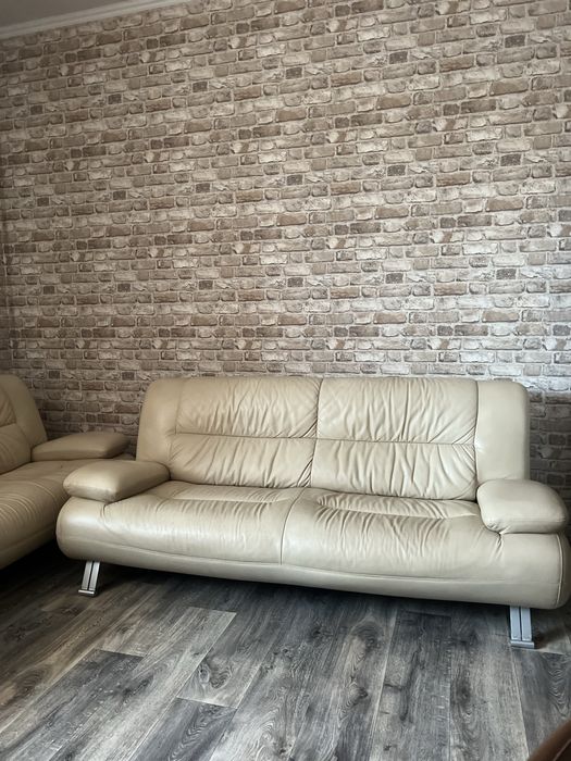 Мягкий уголок для  гостиной