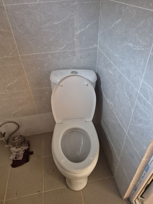 Продам б/у унитаз