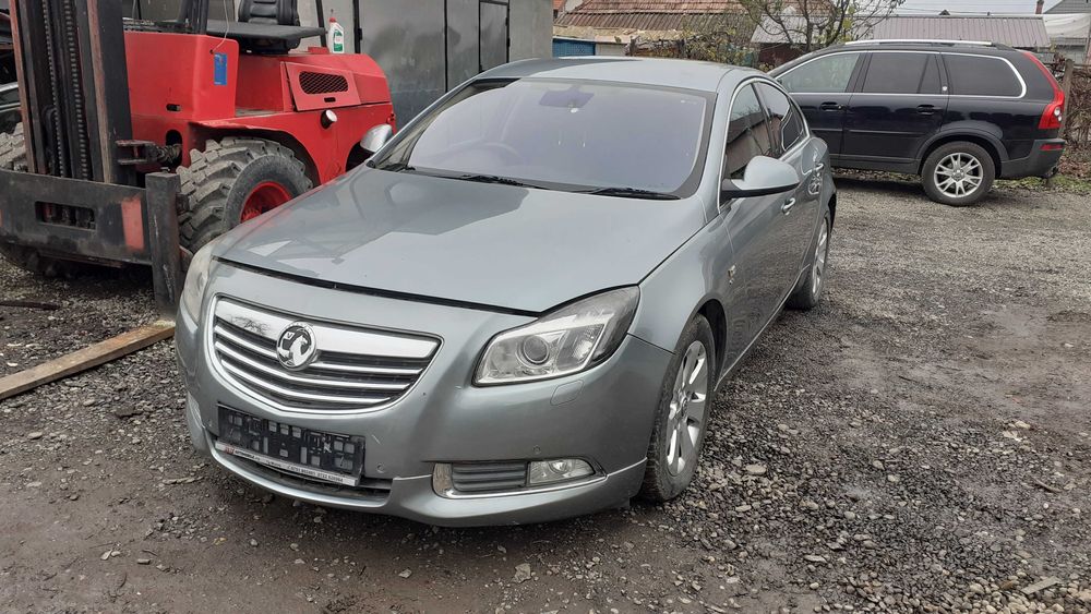 Dezmembrez Piese Opel Insignia 2.0 4x4 Din 2010