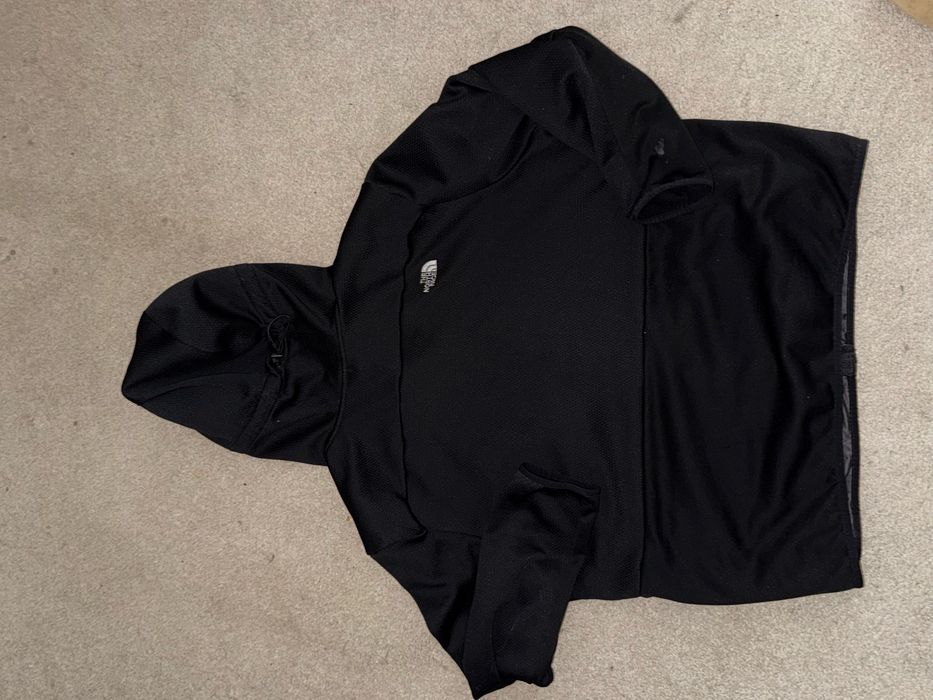 The north face черен суичер M/L