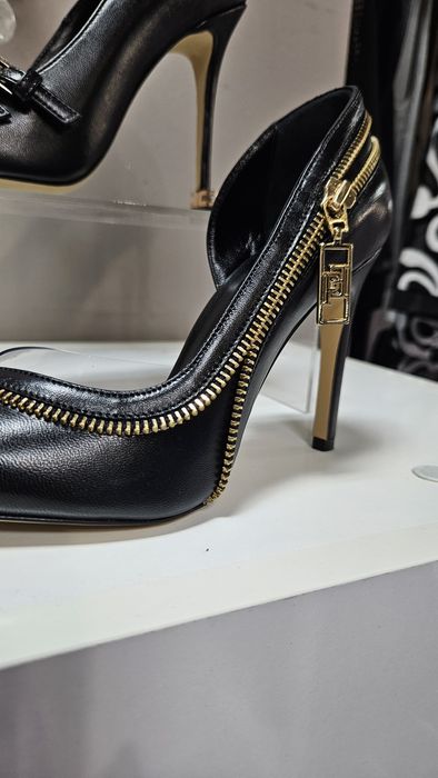 Елегантни обувки  ELISABETTA FRANCHI естествена кожа