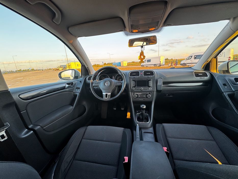 Volkswagen Golf VI 1.6 TDI
