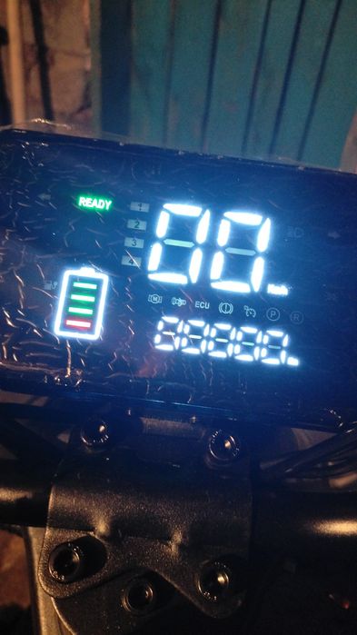 Продам электрическии трицикл