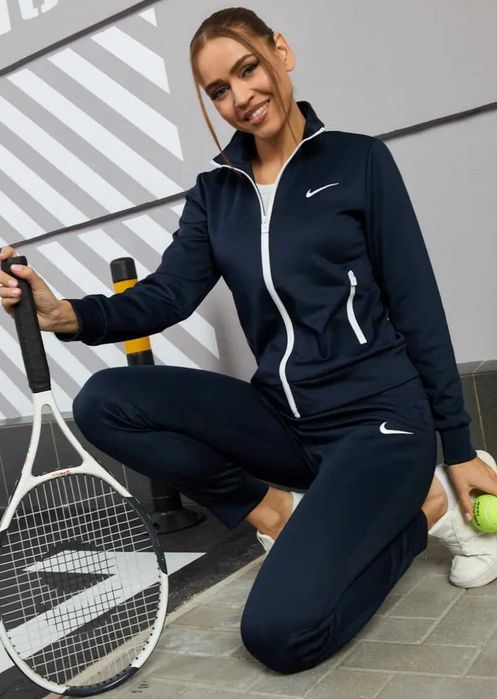 Спортивный костюм на молнии NIKE РАЗМЕР S на рост 170 см вес до 70 кг