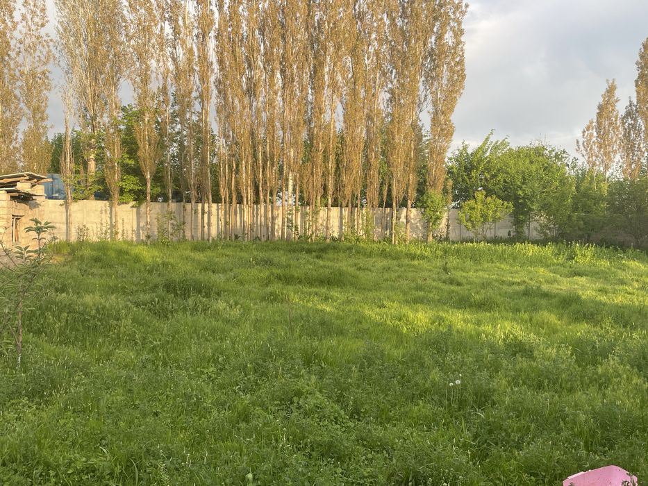 Участка сотилади