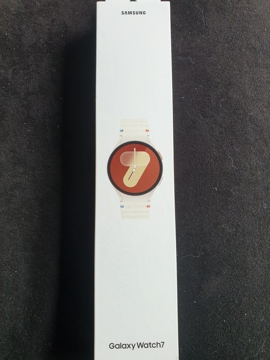 Samsung Galaxy watch 7 чисто нов