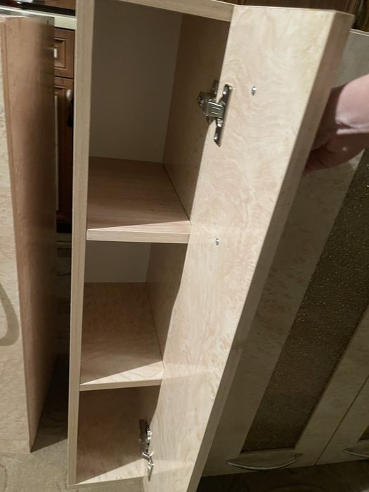 Кухонные шкафы.