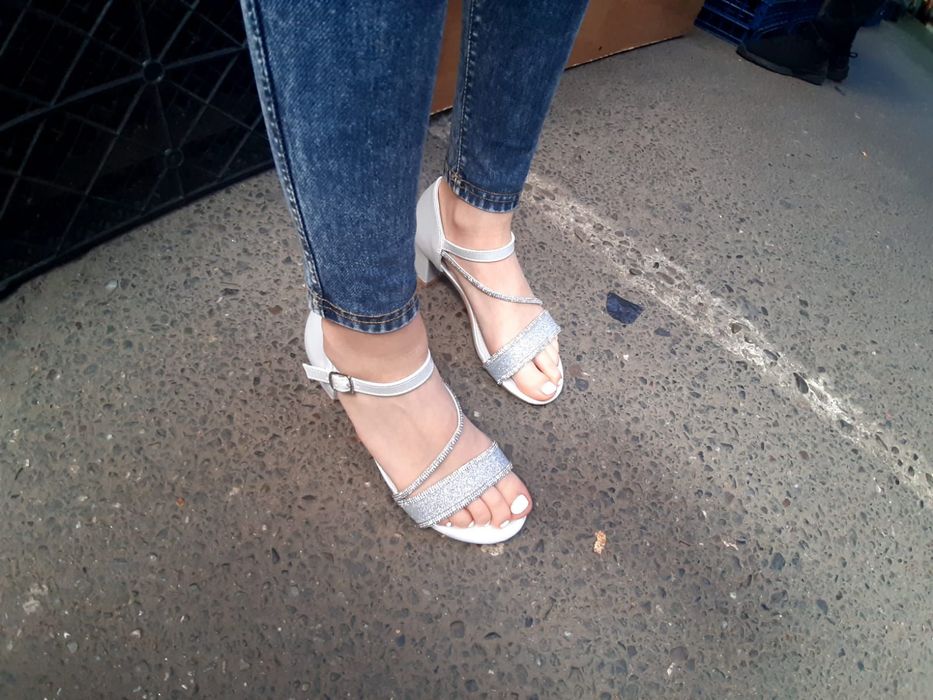 Sandale elegante fete