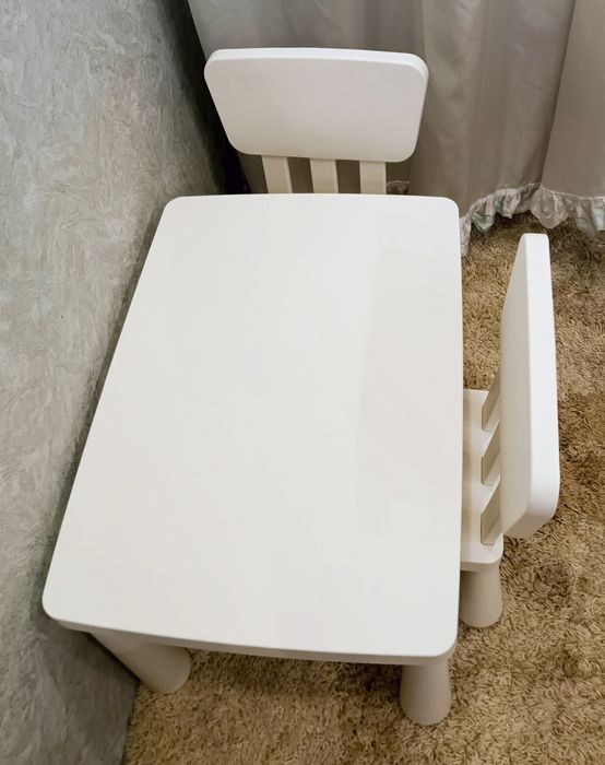 Продам стол и стулья МАММУТ IKEA оригинал