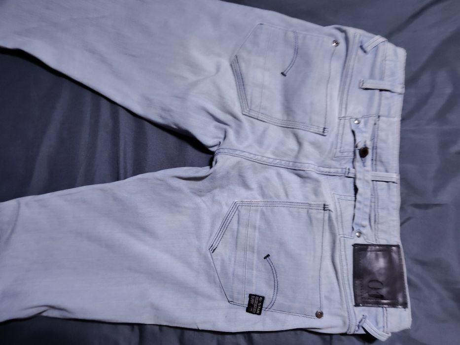 Продавам дънки G Star