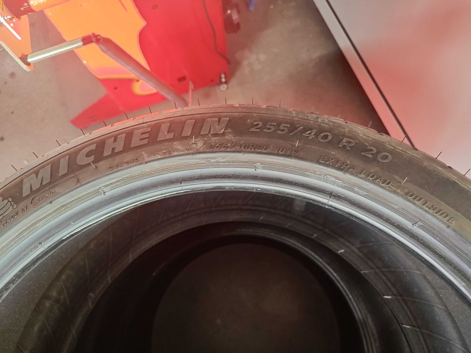 2бр.летни гуми 255/40/20 Michelin
