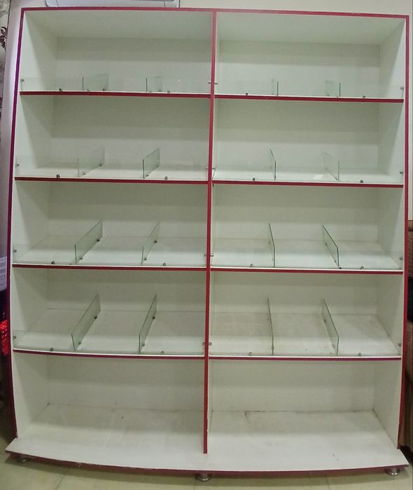 Стеллаж (ду́кон учун пу́лкалар)