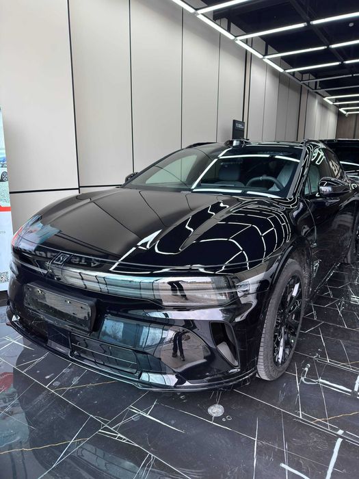 Zeekr 007 GT  (в наличии/tayyor)