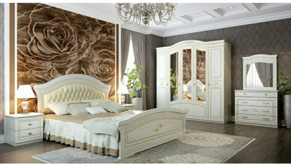 Продам спальный гарнитур