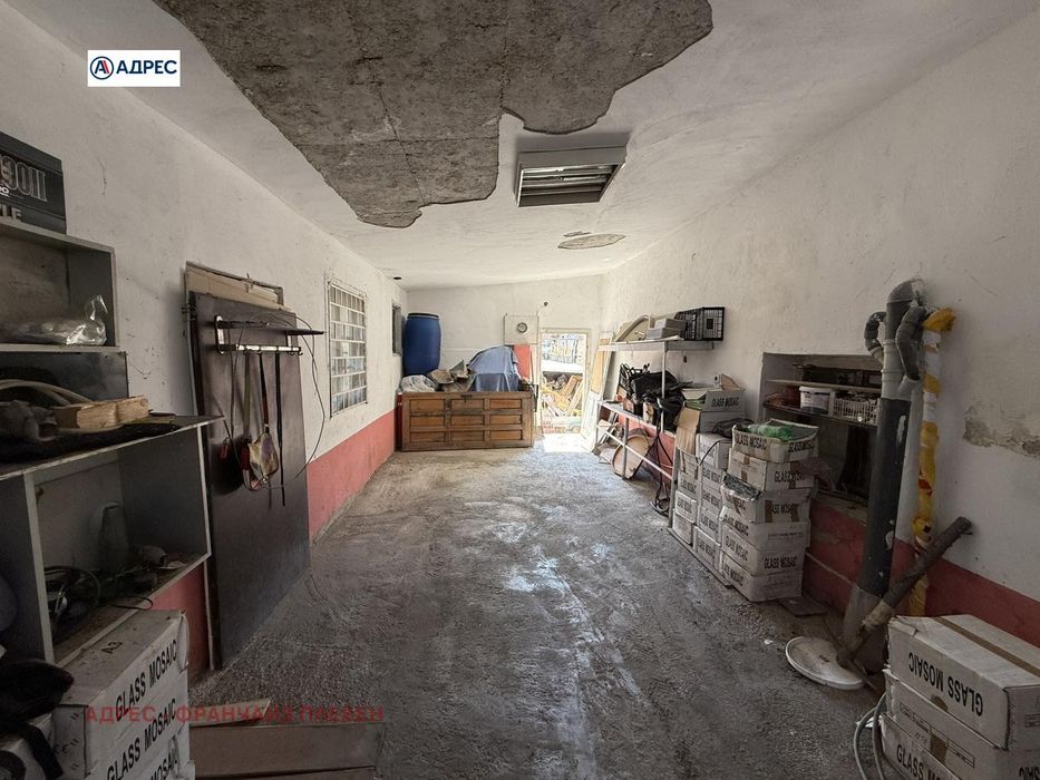 Къща в Ловеч, област-гр.Луковит площ 234 цена 160000