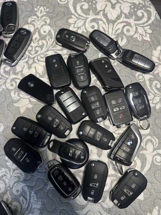 Chei auto smart noi originale fara uzura
