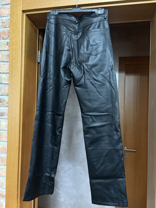 Кожен панталон Zara