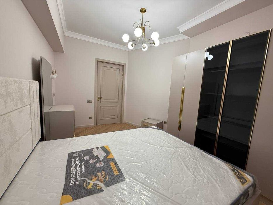 3/7/10 ЖК Silk Road! Укомплектовано с мебелью, ор-н Буз базар (НБ)