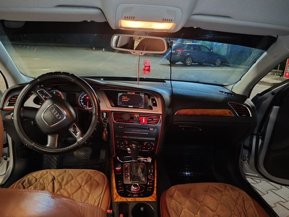 Vând Audi A4, B8
