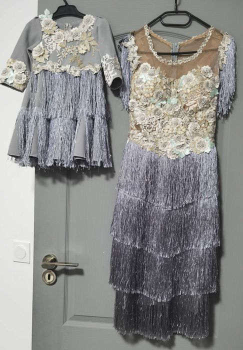 Rochite mama și fiica