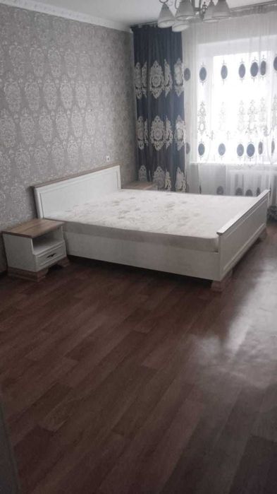 Сдается 3 комнатная квартира. Империя Диана.