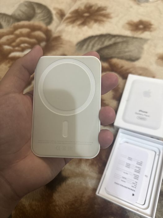 Air Pods Pro 2 + MagSafe Power Bank