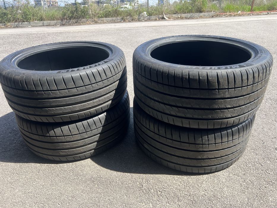 Летни гуми  285/35/20 - 255/40/20 -