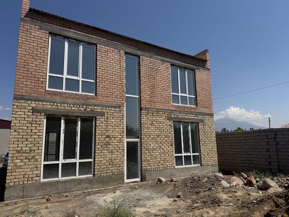 Продается 2х этажный дом