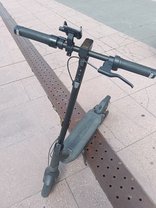 NineBot KickScooter Max G2